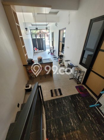 Kost Dijual di Tlogomas dengan 9 KT dan Luas 200m2 Kost Dijual di Tlogomas dengan 9 KT dan Luas 200m2