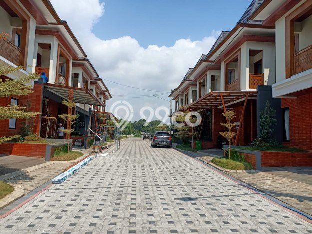 Aset Investasi! Rumah Kost Dijual di Lowokwaru, Malang, 6 KT, 6 KM, Luas 80m2 Aset Investasi! Rumah Kost Dijual di Lowokwaru, Malang, 6 KT, 6 KM, Luas 80m2