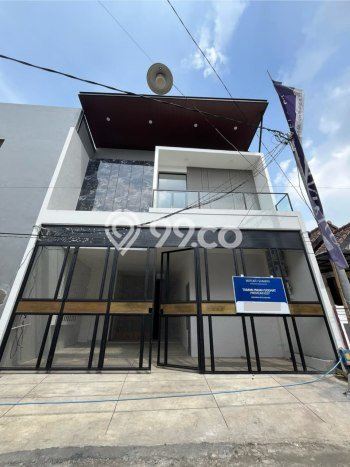 Rumah Kost Dijual di Lowokwaru, Malang, 18 KT, 19 KM, Bangunan 300m2 Rumah Kost Dijual di Lowokwaru, Malang, 18 KT, 19 KM, Bangunan 300m2