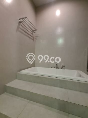 Hunian Mewah LB 450m2 Siap Huni Desain Elegan di Dieng, Malang Hunian Mewah LB 450m2 Siap Huni Desain Elegan di Dieng, Malang