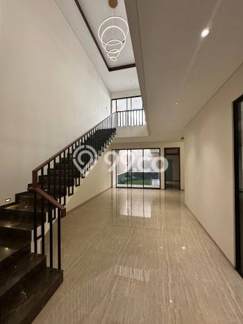 For Sale! Luxury House LT 188m2 Desain Elegan di Araya For Sale! Luxury House LT 188m2 Desain Elegan di Araya
