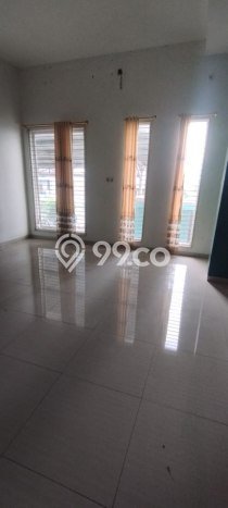 Gudang Bagus Dijual LB 1700m2 Lokasi Strategis Malang Area Cocok untuk Berbisnis Gudang Bagus Dijual LB 1700m2 Lokasi Strategis Malang Area Cocok untuk Berbisnis