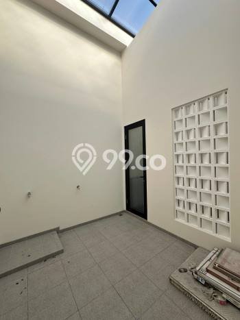For Sale! Luxury House LT 188m2 Desain Elegan di Araya For Sale! Luxury House LT 188m2 Desain Elegan di Araya