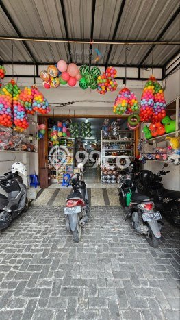 Unit Ruko Dijual di Klojen Malang Luas Bangunan 700m2 Unit Ruko Dijual di Klojen Malang Luas Bangunan 700m2