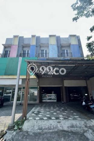 Unit Ruko Dijual di Malang LT 85m2 & LB 150m2 Unit Ruko Dijual di Malang LT 85m2 & LB 150m2