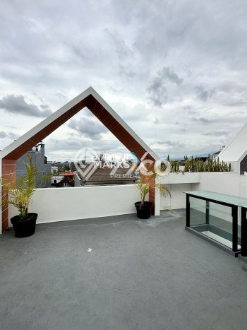 Rumah Kost untuk Dijual di Lowokwaru dengan 12 KT, 13 KM, Luas 300m2 Rumah Kost untuk Dijual di Lowokwaru dengan 12 KT, 13 KM, Luas 300m2