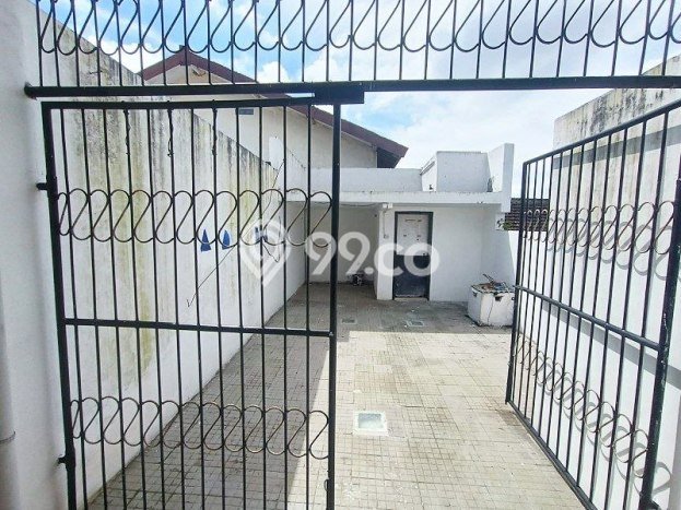 Rumah Bagus Siap Huni Di Blimbing Luas 300m2 Lokasi Strategis Rumah Bagus Siap Huni Di Blimbing Luas 300m2 Lokasi Strategis