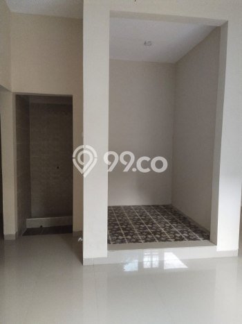 Jual Rumah Bagus Siap Huni LB 330m2 di Kedungkandang, Malang Jual Rumah Bagus Siap Huni LB 330m2 di Kedungkandang, Malang