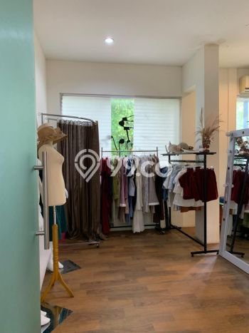 Lokasi Strategis! Dijual Ruko Bisnis di Klojen, Malang Kondisi Baik Lokasi Strategis! Dijual Ruko Bisnis di Klojen, Malang Kondisi Baik
