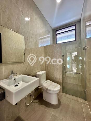 For Sale! Luxury House LT 188m2 Desain Elegan di Araya For Sale! Luxury House LT 188m2 Desain Elegan di Araya