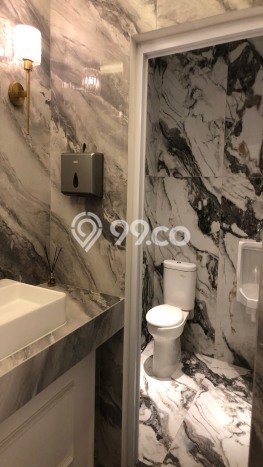 Untuk Dijual! Ruko di Bintaro Tangerang Selatan LT 81m2 / LB 243m2 Kawasan Strategis Untuk Dijual! Ruko di Bintaro Tangerang Selatan LT 81m2 / LB 243m2 Kawasan Strategis