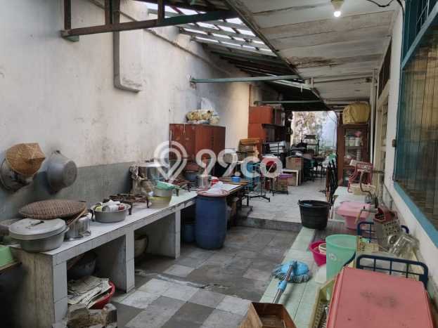 Ruko Dijual di Bandung LT 200m2 & LB 250m2 Lokasi Terbaik! Ruko Dijual di Bandung LT 200m2 & LB 250m2 Lokasi Terbaik!