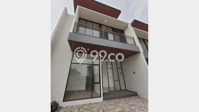 For Sale! Luxury House LT 138m2 Desain Elegan di Setra Duta For Sale! Luxury House LT 138m2 Desain Elegan di Setra Duta