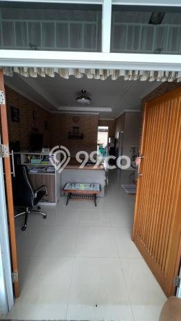 Rumah Modern 4 KT LT 152m2 di Gunung Batu Rumah Modern 4 KT LT 152m2 di Gunung Batu