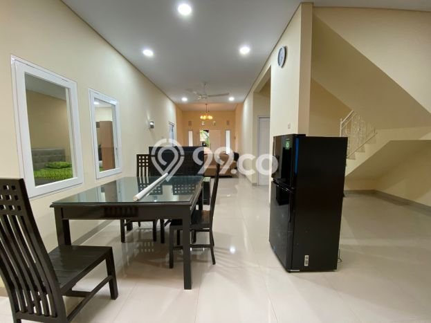 Disewakan Rumah Harga Terjangkau di Caman Bekasi dengan 6 KT Disewakan Rumah Harga Terjangkau di Caman Bekasi dengan 6 KT