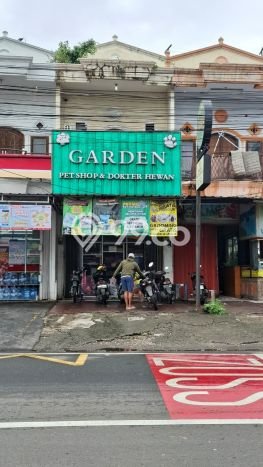 Disewakan Ruko di Pusat Kota Jakarta Timur Ramai Strategis Disewakan Ruko di Pusat Kota Jakarta Timur Ramai Strategis