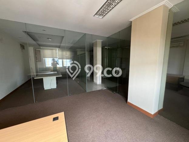 Ruko Usaha Dijual di Serpong Tangerang Selatan LT 108m2 & LB 324m2 Ruko Usaha Dijual di Serpong Tangerang Selatan LT 108m2 & LB 324m2
