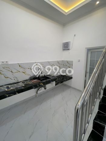 Rumah Strategis Modern Lb 90m2 di Johar Baru, Jakarta Pusat Rumah Strategis Modern Lb 90m2 di Johar Baru, Jakarta Pusat