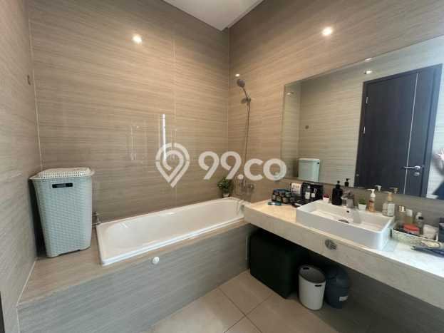 For Sale! Luxury House LT 160m2 Desain Modern di Summarecon Bekasi For Sale! Luxury House LT 160m2 Desain Modern di Summarecon Bekasi