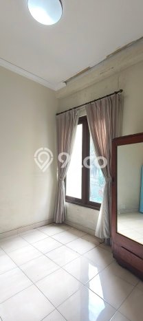 Rumah Modern Minimalis 4 Kamar Siap Huni di Jatinegara Rumah Modern Minimalis 4 Kamar Siap Huni di Jatinegara
