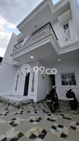 Dijual Hunian Mewah dengan Fasilitas Sekitar Lengkap di Duren Sawit, Jakarta Timur Dijual Hunian Mewah dengan Fasilitas Sekitar Lengkap di Duren Sawit, Jakarta Timur