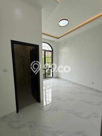 Rumah Modern Cantik 3 KT Bisa Langsung Pindah di Jagakarsa Rumah Modern Cantik 3 KT Bisa Langsung Pindah di Jagakarsa