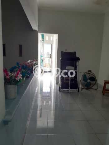 Dijual Cepat Rumah Bagus Siap Huni LB 200m2 di Cipondoh, Tangerang Dijual Cepat Rumah Bagus Siap Huni LB 200m2 di Cipondoh, Tangerang
