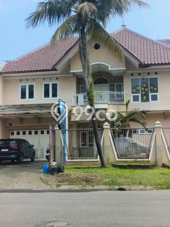 Rumah Elit Modern Tanpa Renovasi di Modernland Tangerang Rumah Elit Modern Tanpa Renovasi di Modernland Tangerang