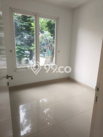 Rumah Sewa Tangerang LT 150m2 LB 133m2 Area Modernland Rumah Sewa Tangerang LT 150m2 LB 133m2 Area Modernland