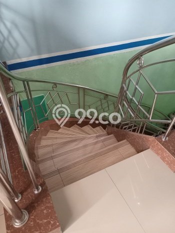 Jual Rumah Favorit Siap Huni LB 180m2 di Cipondoh, Tangerang Jual Rumah Favorit Siap Huni LB 180m2 di Cipondoh, Tangerang