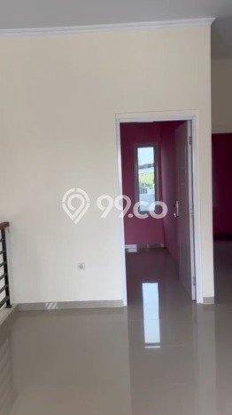 Rumah Modern Minimalis 4 Kamar Bisa Langsung Pindah di Cipondoh Rumah Modern Minimalis 4 Kamar Bisa Langsung Pindah di Cipondoh