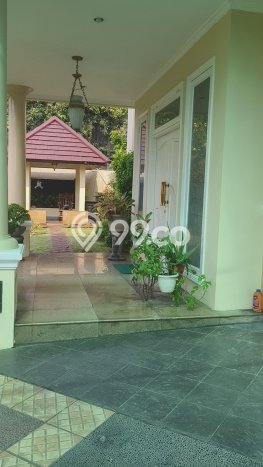 Hunian Mewah LB 460m2 Siap Pakai Desain Elegan di Modernland, Tangerang Hunian Mewah LB 460m2 Siap Pakai Desain Elegan di Modernland, Tangerang