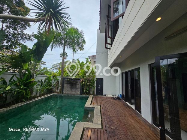 Vila Ready Kawasan Kuta, Luas 0m2m², Akses Mudah Fasilitas Umum Vila Ready Kawasan Kuta, Luas 0m2m², Akses Mudah Fasilitas Umum
