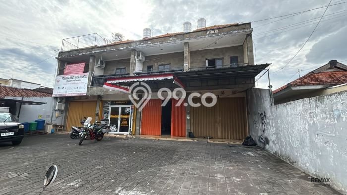 Area Ramai! Ruko Dijual di Denpasar Utara untuk Bisnis Luas Bangunan 143m2 Area Ramai! Ruko Dijual di Denpasar Utara untuk Bisnis Luas Bangunan 143m2