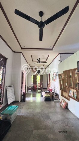 Disewakan! Rumah 4 Kamar Tidur &
3 Kamar Mandi di Renon, Denpasar Disewakan! Rumah 4 Kamar Tidur &
3 Kamar Mandi di Renon, Denpasar