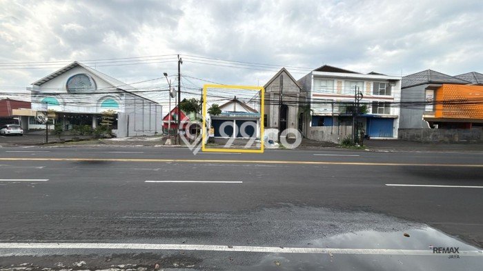 Ruko Disewa di Denpasar dengan LB 216m2 Area Komersial Ramai Ruko Disewa di Denpasar dengan LB 216m2 Area Komersial Ramai