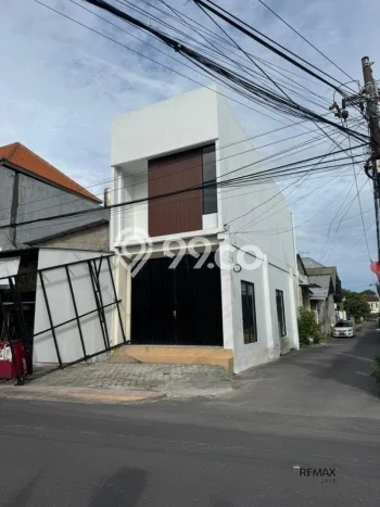 Ruko untuk Disewa di Pusat Denpasar Luas Bangunan 103m2 Ruko untuk Disewa di Pusat Denpasar Luas Bangunan 103m2