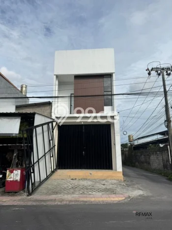 Ruko untuk Disewa di Pusat Denpasar Luas Bangunan 103m2 Ruko untuk Disewa di Pusat Denpasar Luas Bangunan 103m2