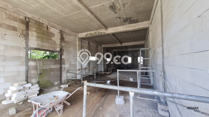 Unit Ruko disewakan di Denpasar Barat Denpasar dengan LT 120m2 / LB 321m2 Unit Ruko disewakan di Denpasar Barat Denpasar dengan LT 120m2 / LB 321m2