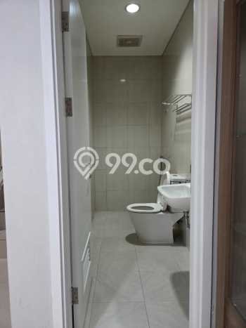 Rumah Modern Cantik 4 KT Bisa Langsung Pindah di BSD Rumah Modern Cantik 4 KT Bisa Langsung Pindah di BSD