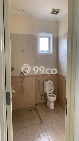 Rumah 3 KT 4 KM di Lokasi BSD, Tangerang Rumah 3 KT 4 KM di Lokasi BSD, Tangerang