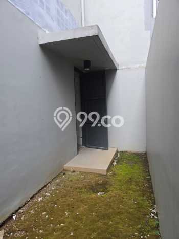 Unit Gudang Dijual di BSD Tangerang Selatan Luas Tanah 120m2, Luas Bangunan 120m2 Unit Gudang Dijual di BSD Tangerang Selatan Luas Tanah 120m2, Luas Bangunan 120m2
