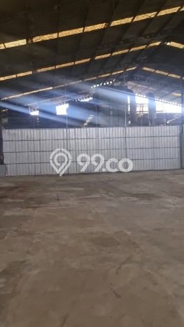 Gudang Disewa di Jakarta Barat dengan LB 1000m2 Area Komersial Ramai Gudang Disewa di Jakarta Barat dengan LB 1000m2 Area Komersial Ramai