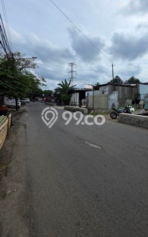 Tanah Siap Bangun Dijual di Jakarta Barat Punya Luas 300m2 Tanah Siap Bangun Dijual di Jakarta Barat Punya Luas 300m2