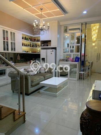 Dijual Rumah Luas Elegan Dengan View Cantik di Villa Melati Mas, Tangerang Selatan Dijual Rumah Luas Elegan Dengan View Cantik di Villa Melati Mas, Tangerang Selatan