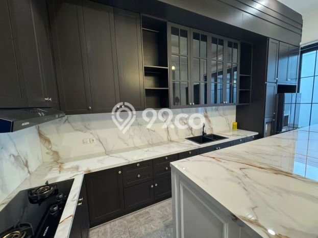 Rumah Elit Modern Tanpa Renovasi di Gading Serpong Tangerang Rumah Elit Modern Tanpa Renovasi di Gading Serpong Tangerang