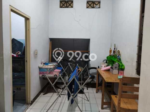 Jual Rumah Bagus Siap Huni LB 80m2 di BSD, Tangerang Selatan Jual Rumah Bagus Siap Huni LB 80m2 di BSD, Tangerang Selatan