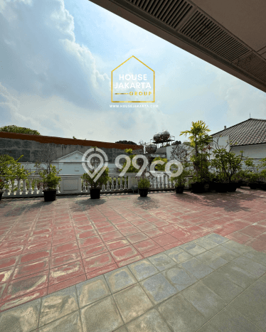Siap Huni Rumah Mewah 5 Kamar di Menteng Dekat ke Mana Saja Siap Huni Rumah Mewah 5 Kamar di Menteng Dekat ke Mana Saja