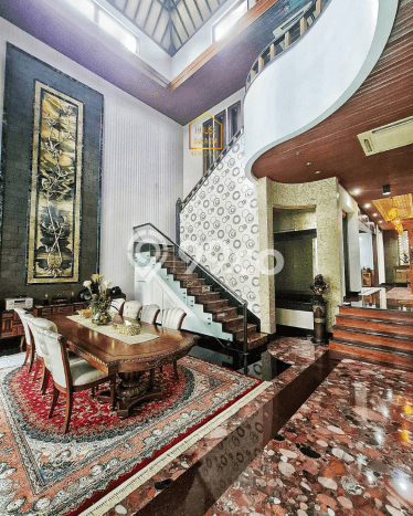 Dijual Rumah Luas Elegan Dengan View Eksklusif di Pondok Indah, Jakarta Selatan Dijual Rumah Luas Elegan Dengan View Eksklusif di Pondok Indah, Jakarta Selatan