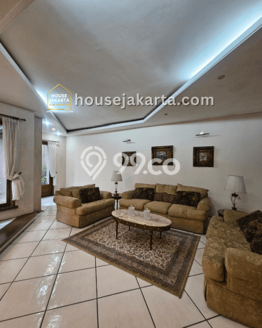 For Sale! Luxury House LT 403m2 Desain Elegan di Pondok Indah For Sale! Luxury House LT 403m2 Desain Elegan di Pondok Indah